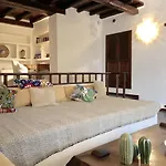 Mare Bella Chao Sea View Private Heated Solar Pool Ac Puerto del Carmen (Lanzarote)