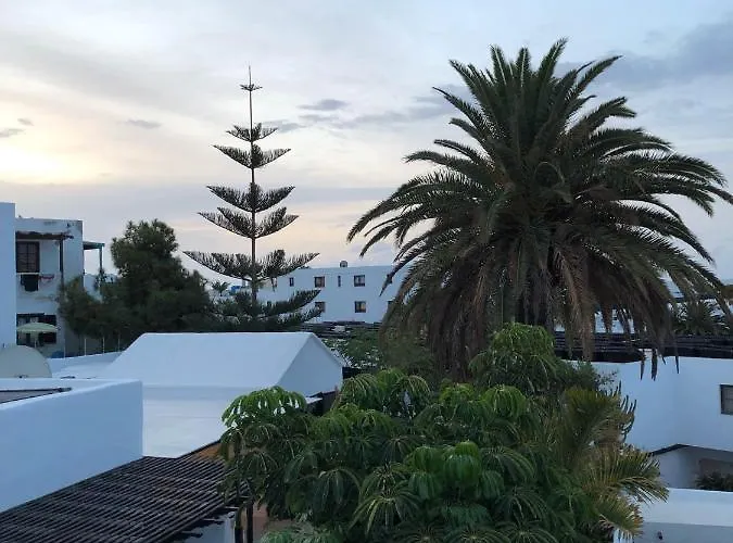 Villa Mare Bella Chao Sea View Private Heated Solar Pool Ac Puerto del Carmen (Lanzarote)